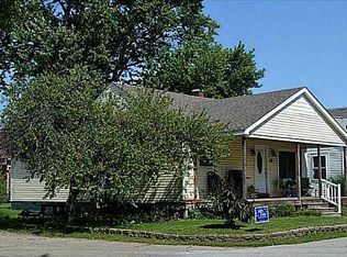 56 W Jefferson St, Jamestown, IN 46147