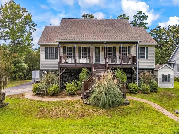 1870 Gray Oaks Dr., Conway, SC 29526