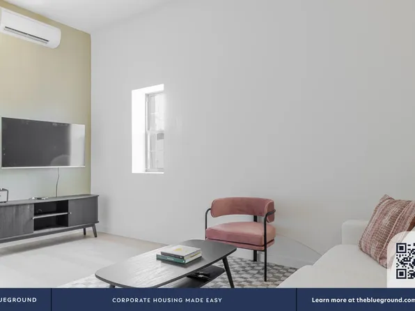 131 Greenpoint Avenue image 5 of 25