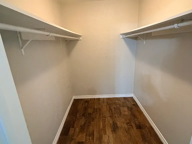 208 Uhland Rd #3 — Photo 9