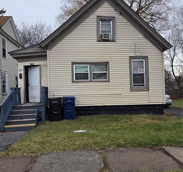 1st image of 325 Rich St