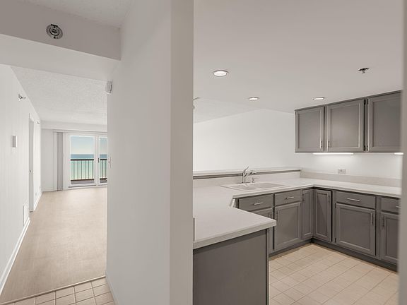 5th image of 100 Lake Shore Dr APT 806