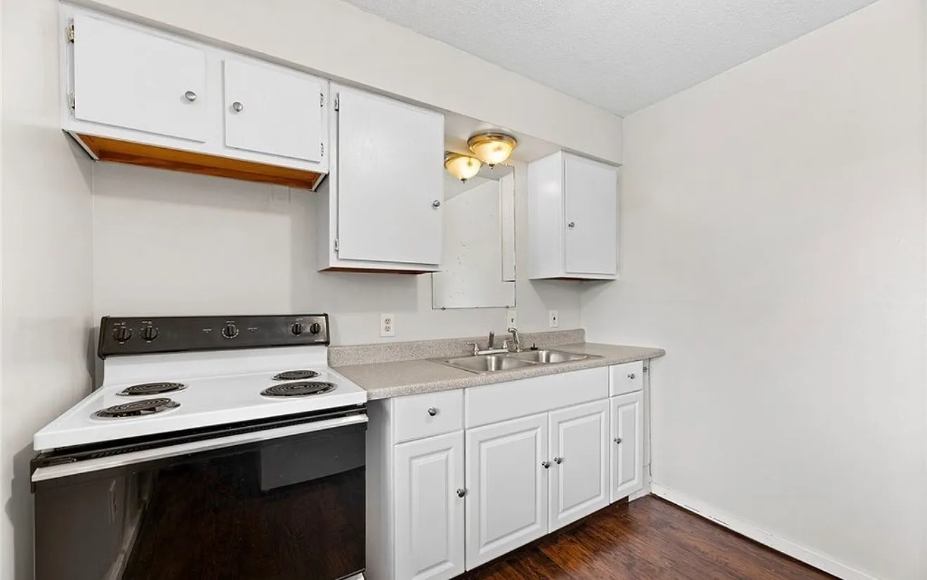 2 bed, 624 sqft, $850 — Photo 3