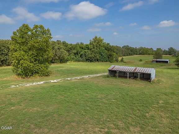 3rd image of Xxx Hwy 60