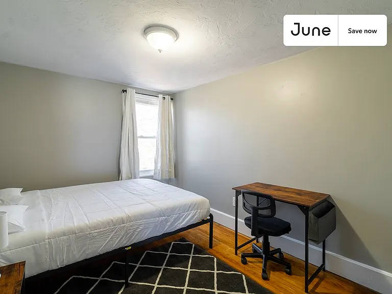 14 Bacon St — Photo 18