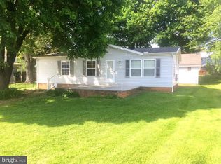 12099 Blue Mountain Ave, Waynesboro, PA 17268
