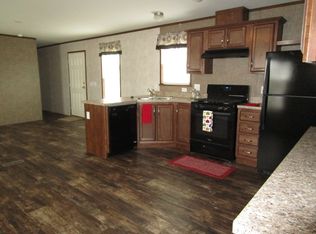 251 Vevay Dr E, Mason, MI 48854