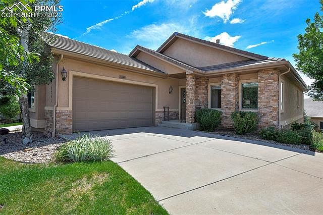 1st image of 2341 Mesa Crest Grv