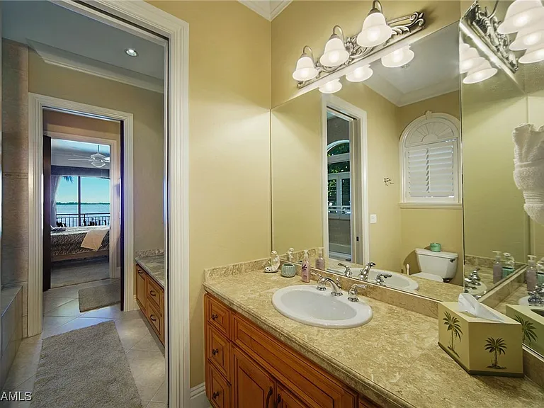 232 Bayshore Dr — Photo 19