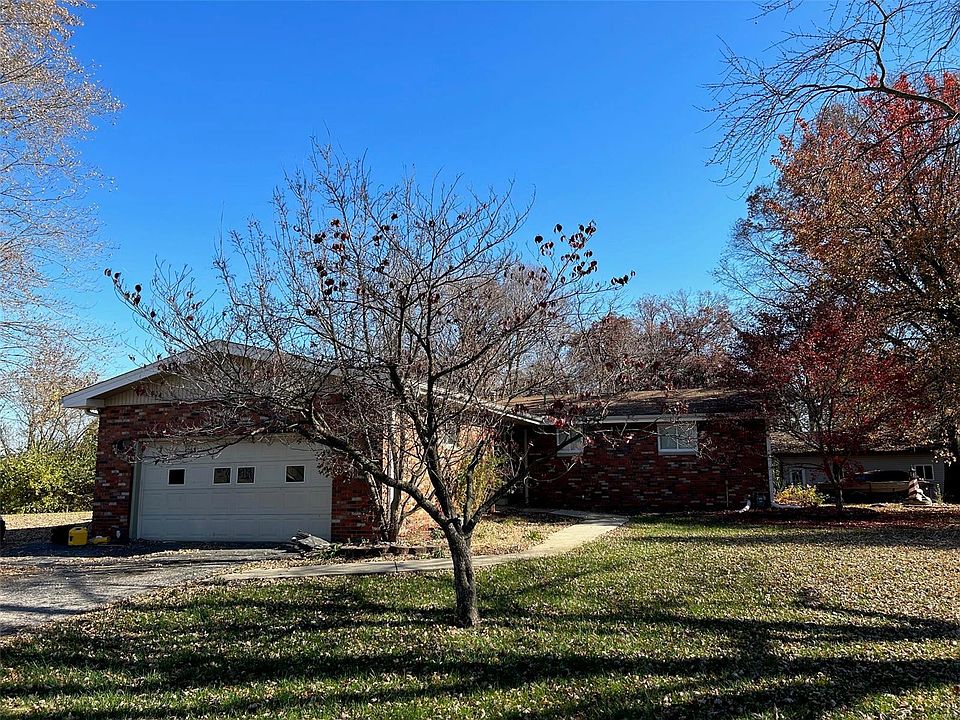 3463 Glennoak Dr, Edwardsville, IL 62025 MLS 23068200 Zillow