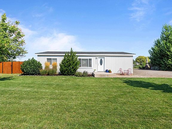 2nd image of 20204 E Bumgarner Dr