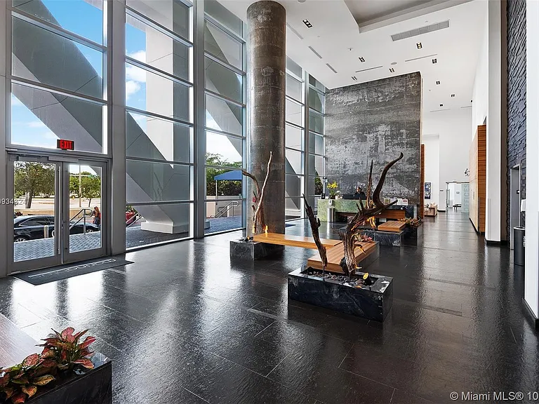 888 Biscayne Blvd #30111 — Photo 1
