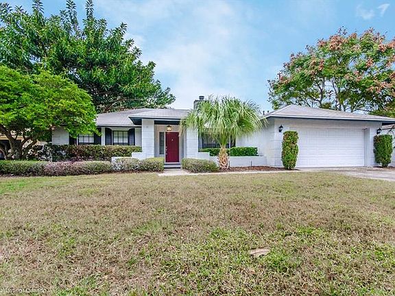 4th image of 8425 Granada Blvd
