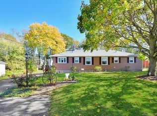 158 Circle Dr, Bantam, CT 06750