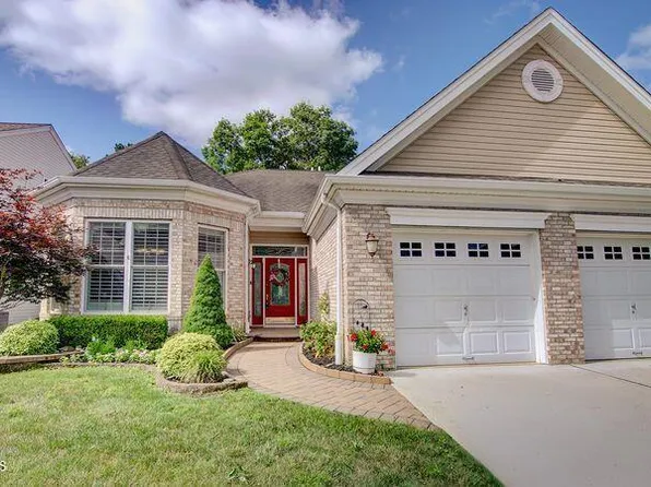 20 Crooked Stick Road, Jackson, NJ 08527