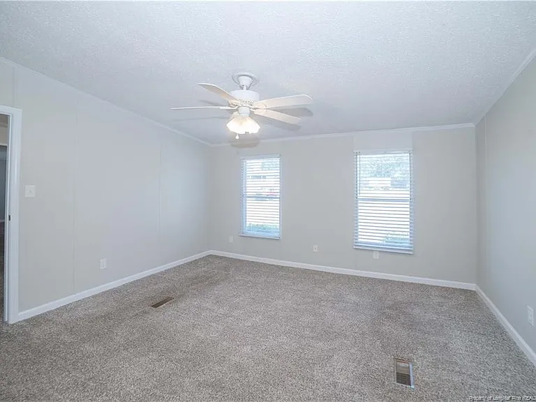 7341 April Dr — Photo 27