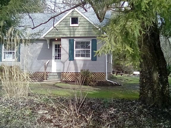 2nd image of 9730 North Blvd