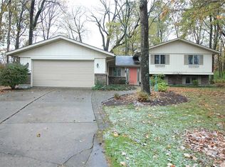 200 Kimbary Dr, Dayton, OH 45458