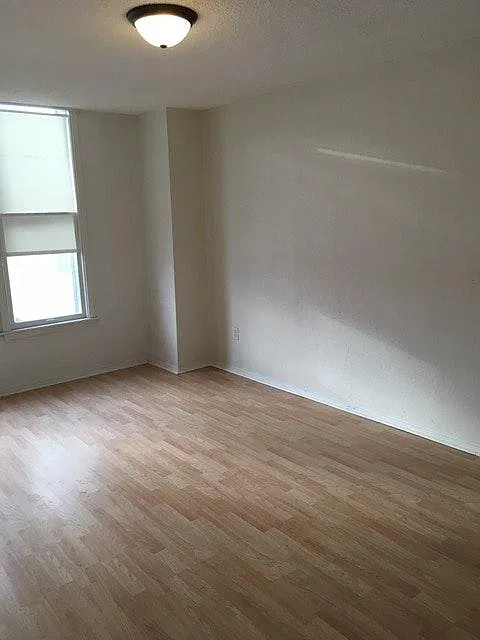 2145 White St — Photo 3