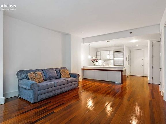 3rd image of 163 W 18th St APT 3B