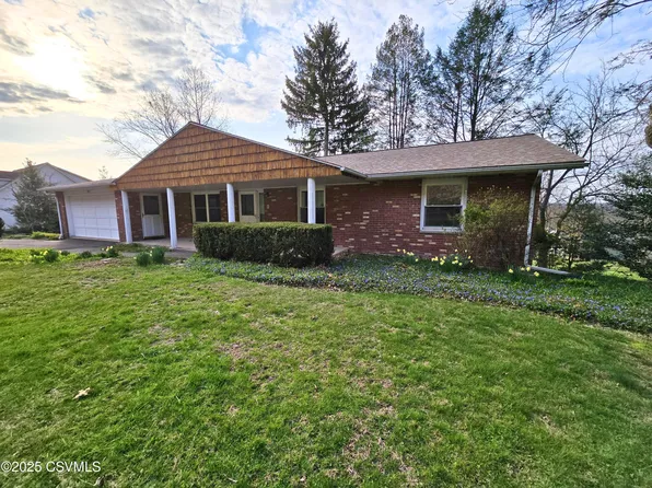 355 Hillside Dr, Bloomsburg, PA 17815