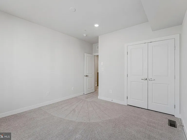 13270 Woodland Park Rd #3J — Photo 26