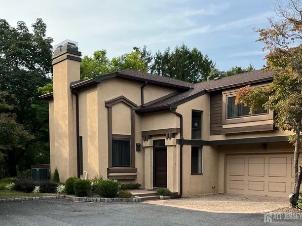 111 Sayre Dr, Princeton, NJ 08540