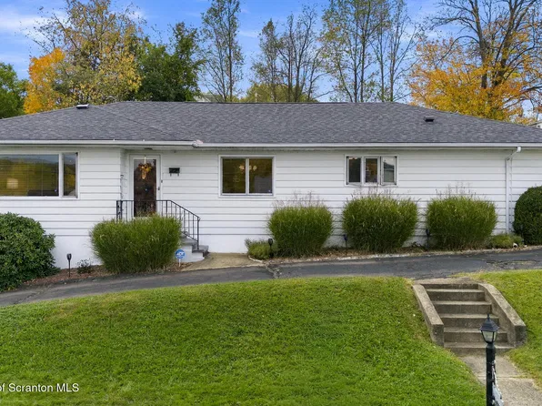 934 S Valley Ave, Olyphant, PA 18447