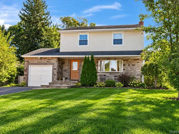 65 Genesee Drive, Commack, NY 11725