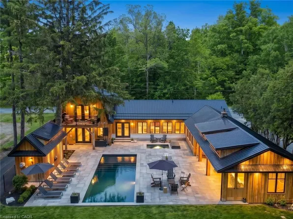 1065 Milburough Line, Hamilton, ON L8B 1R1