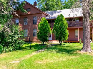 14 Center St #18A, Canton, CT 06019