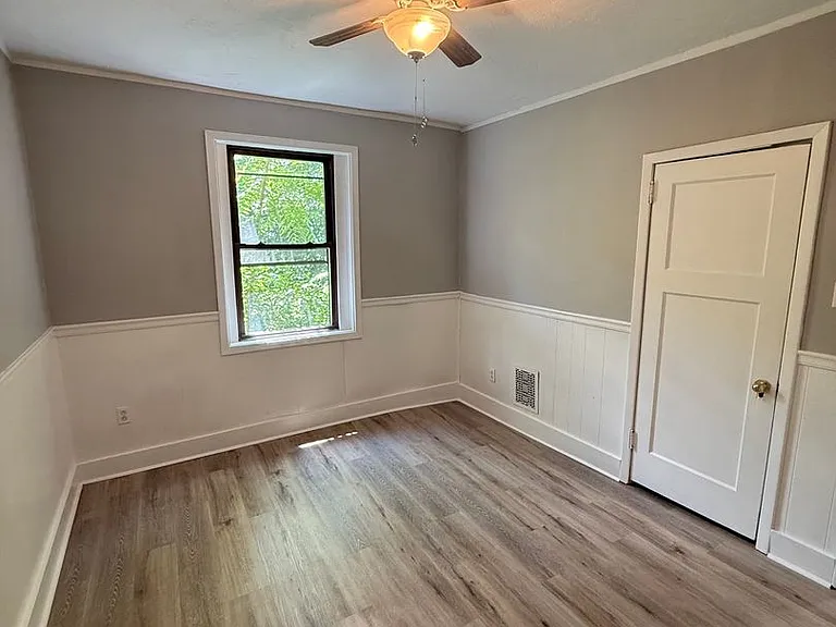 5 Division St #6 — Photo 10