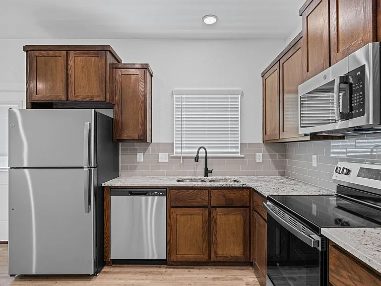 3607 Pintail Ln — Photo 8