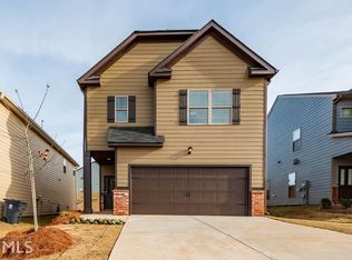 2027 Theberton Trl #214, Locust Grove, GA 30248