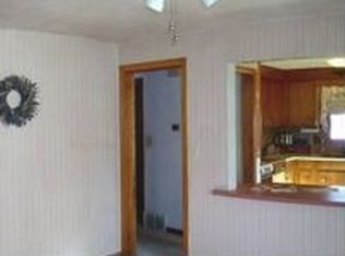 129 King St, Blackstone, MA 01504