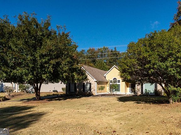 3rd image of 727 Eight Point Ct