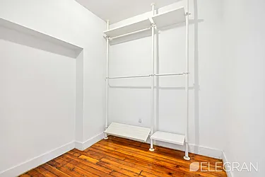 Rented by (Legacy) Elegran