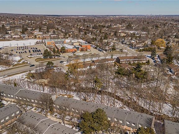 3rd image of 2050 Upper Middle Rd #168