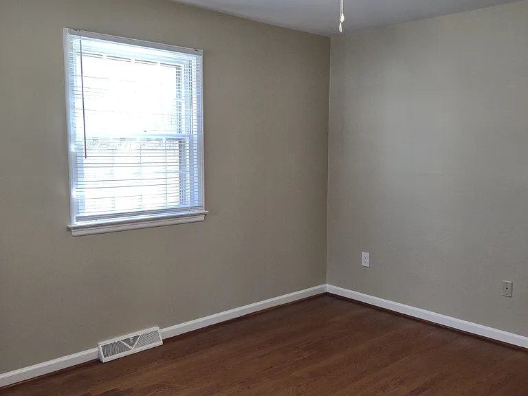 13208 Sherri Dr — Photo 14