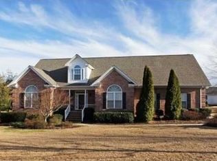 318 Broadmoor Way, Clayton, NC 27520