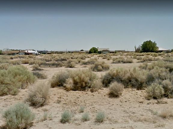 5th image of 2 Poppy Blvd