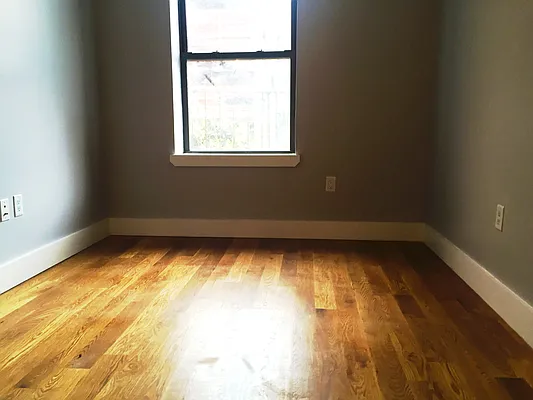 Rented by EXR | media 21