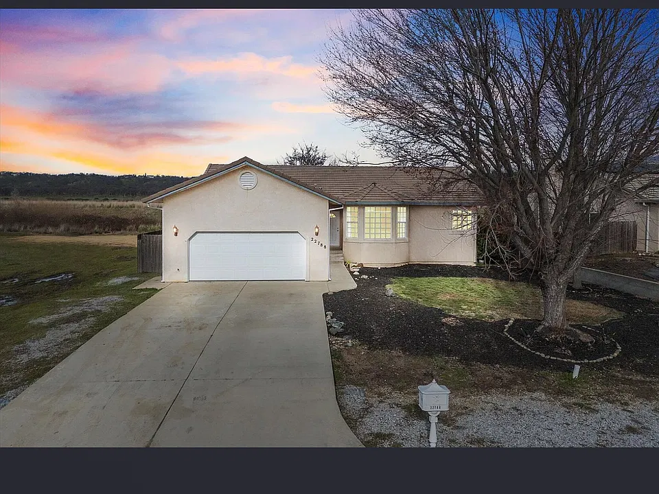 22788 Rio Alto Dr