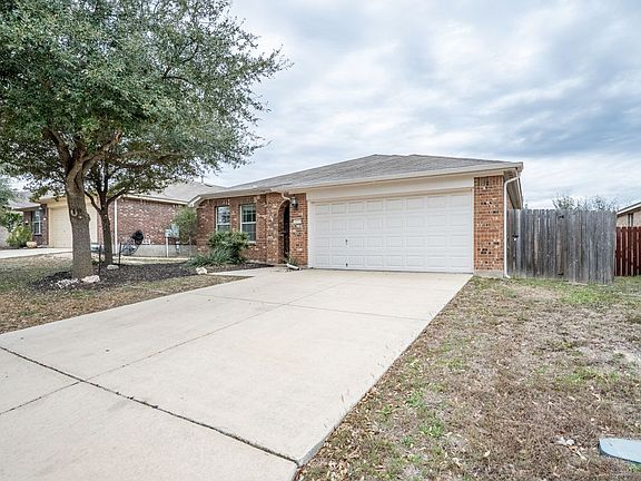 2nd image of 2619 Amethyst Dr