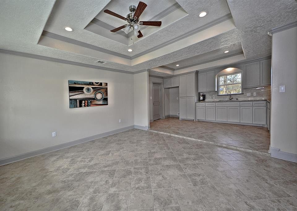 1st image of 7217 Bywood St