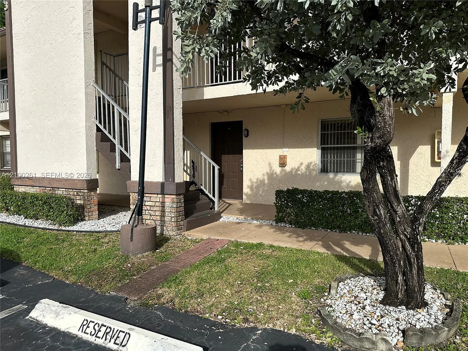 Brittany Court Condo — Photo 2