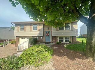612 Surfside Dr, Pittsburgh, PA
