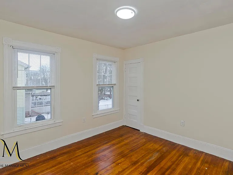 54 Clantoy St — Photo 16