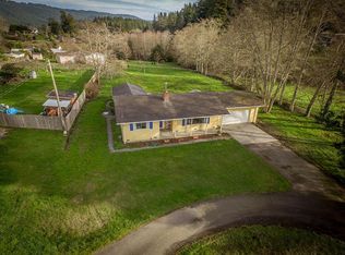 2360 Old Arcata Rd, Bayside, CA 95524