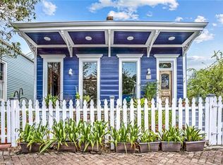 819 2nd St, New Orleans, LA 70130